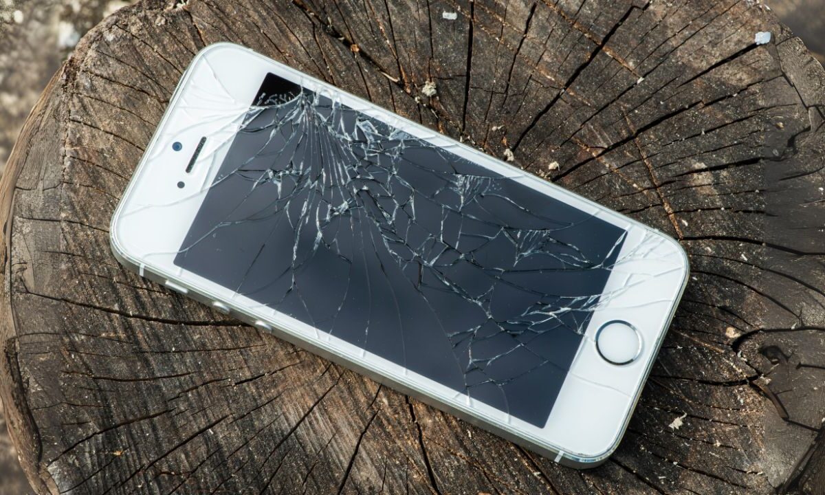 Broken-iPhone-576821