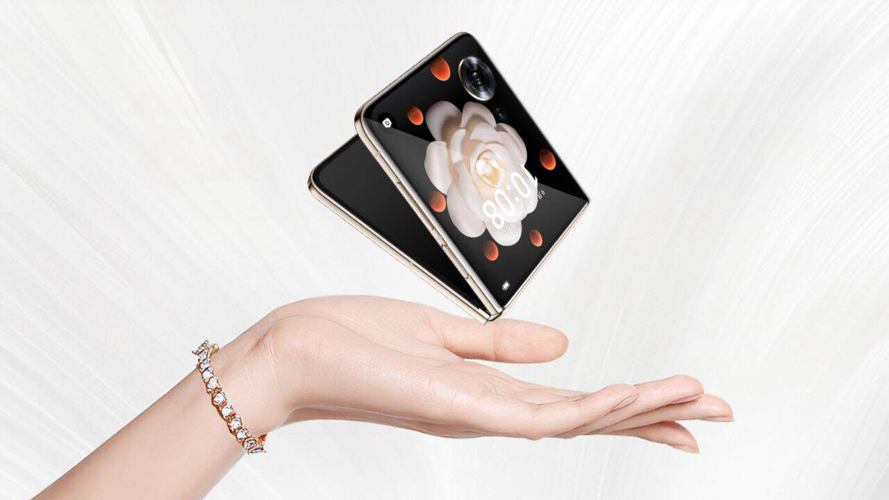 HONOR-Magic-V-Flip-5993