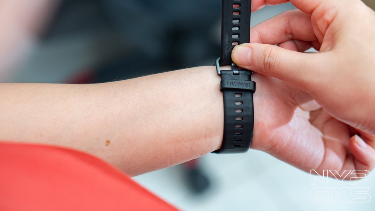 HUAWEI-Watch-Fit-3-Review-5724