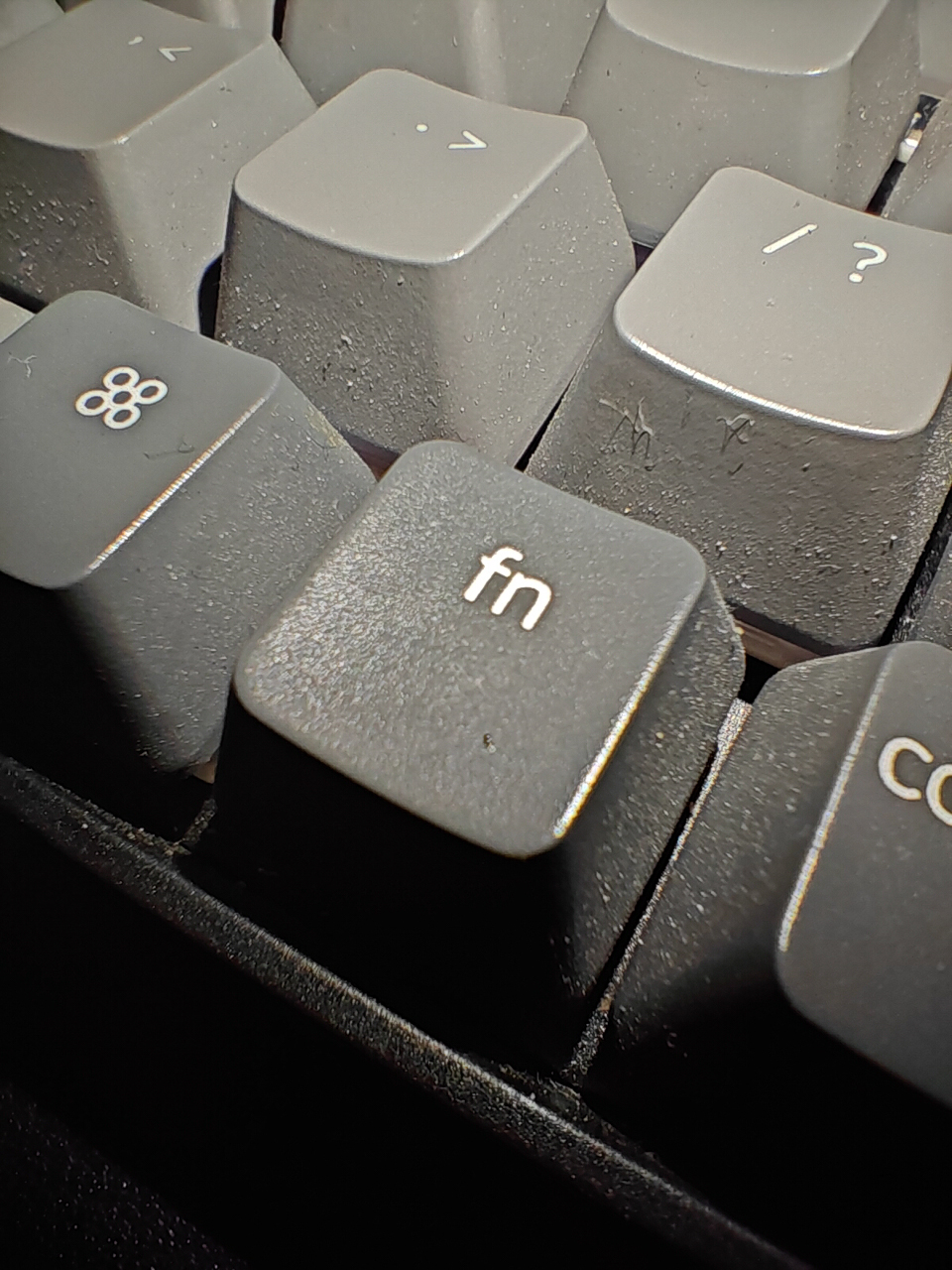 OnePlus-12R-macro-20240601224747