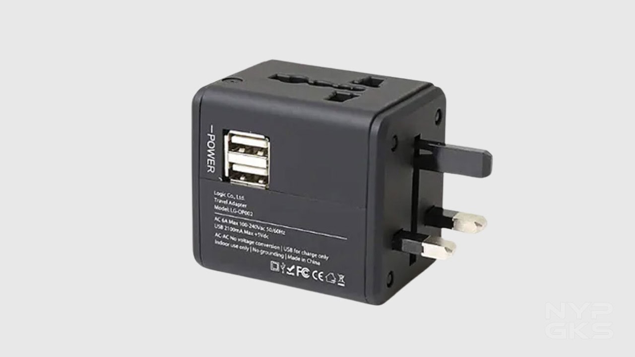 Universal-Travel-Adapter