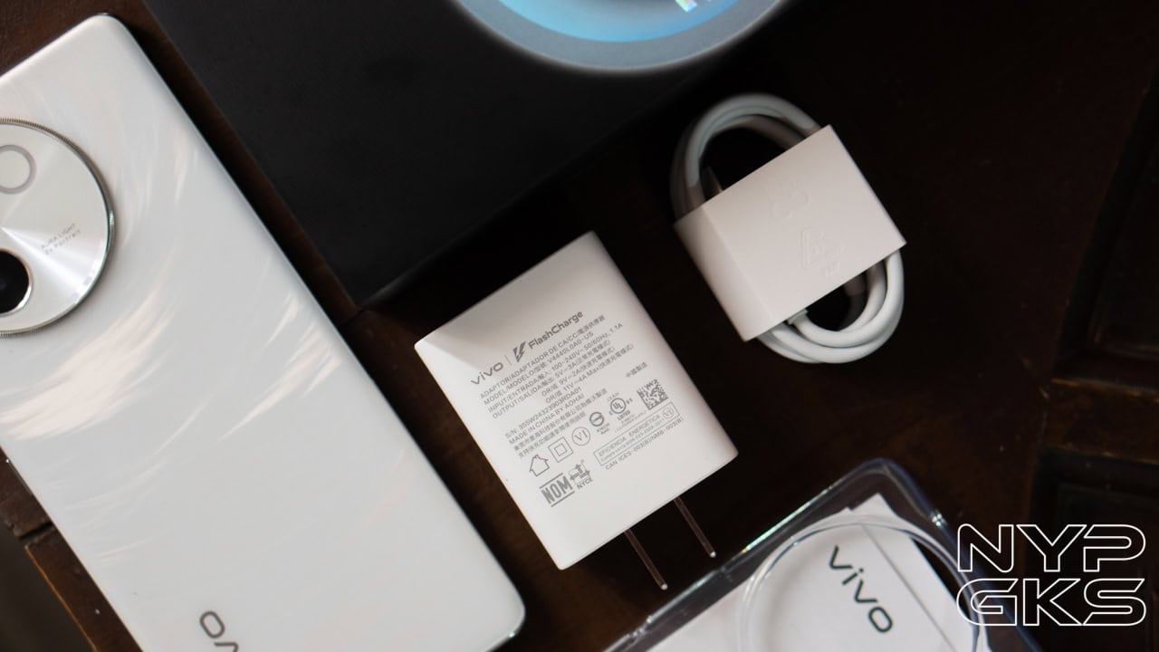 vivo-V30e-Charging