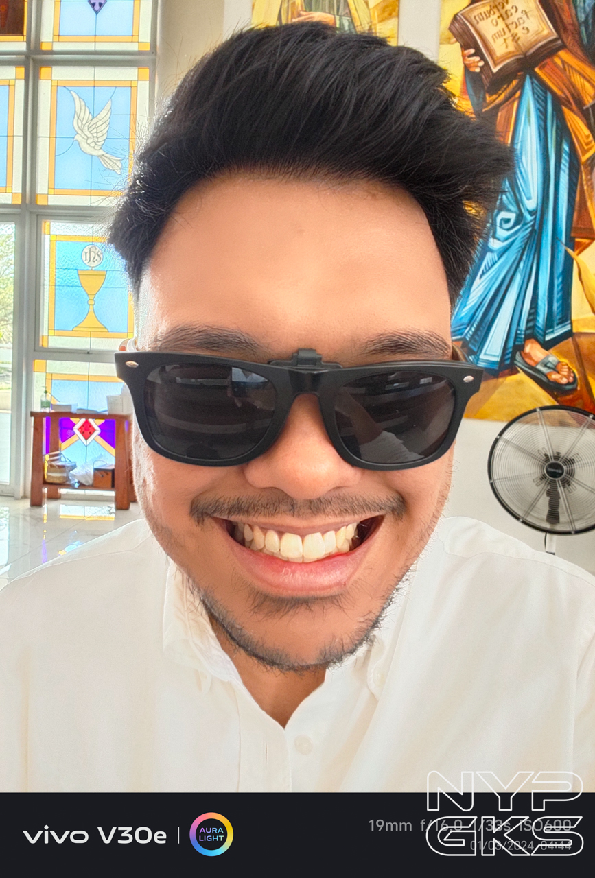 vivo-V30e-selfie-5811
