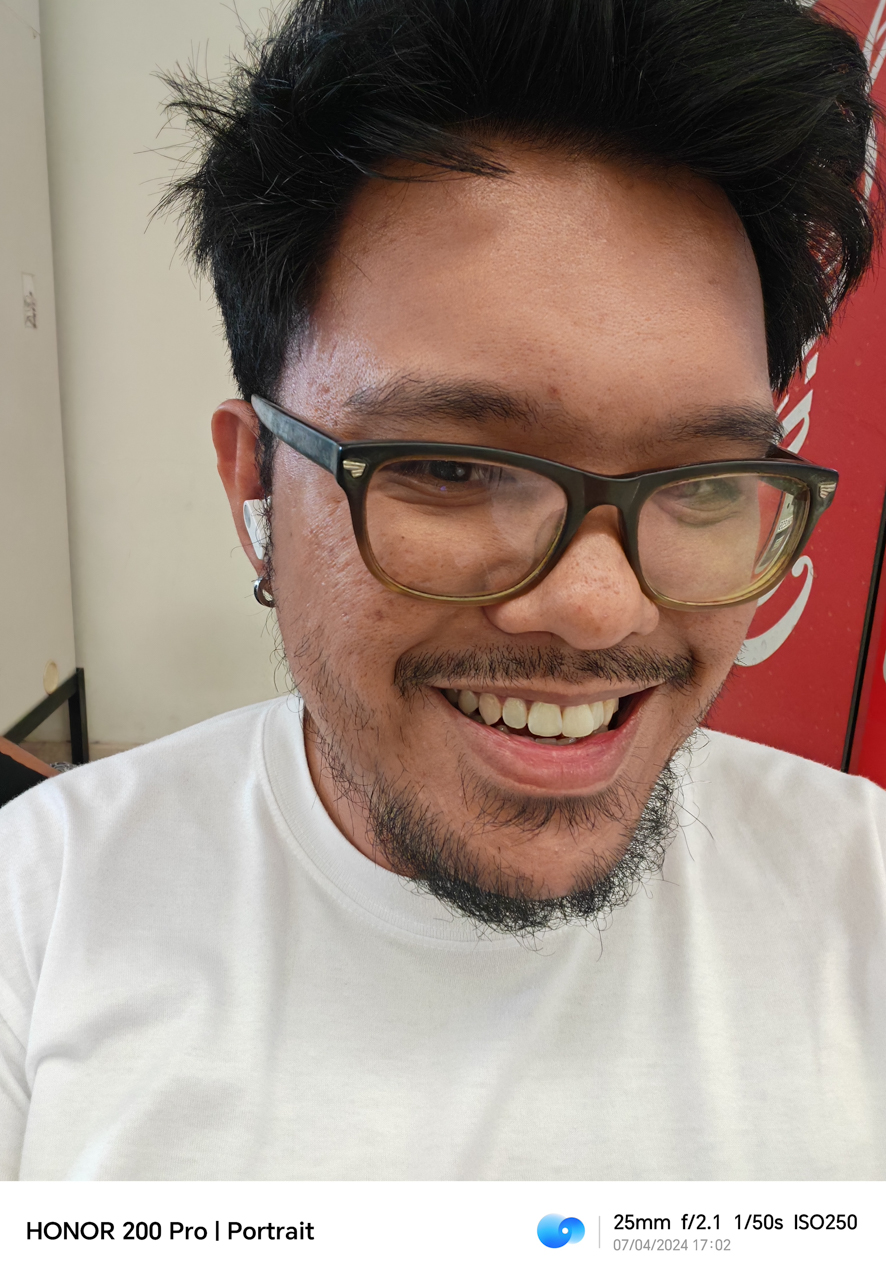 HONOR-200-Pro-Selfie-5142