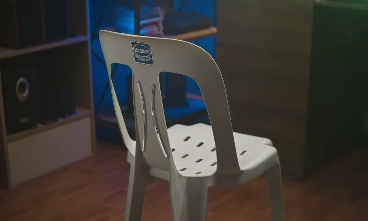 Uratex-Monoblock-Gaming-Chair