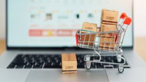 Filipino-Gen-Z-Online-Shopping