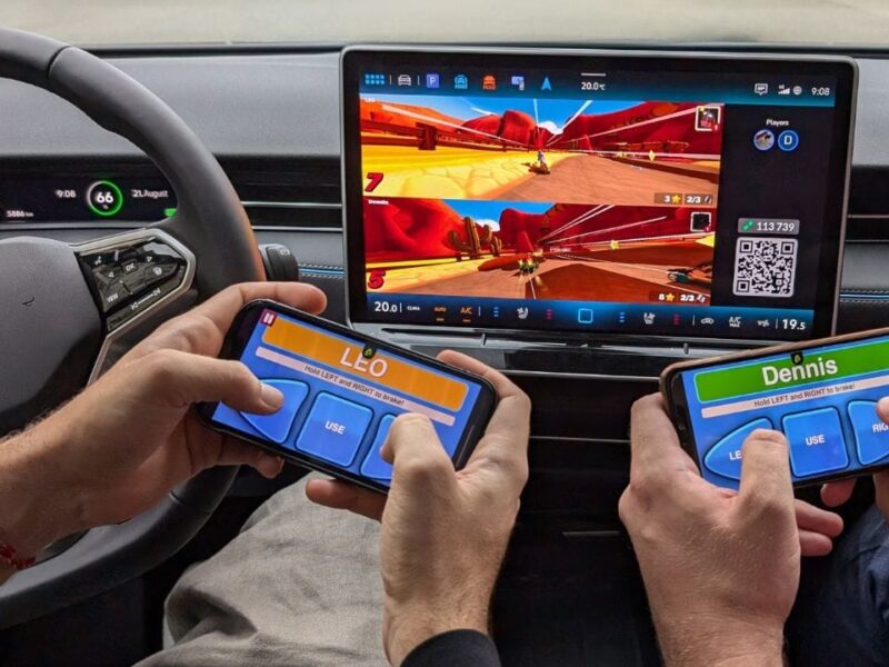 Games-phone-controller-coming-Volkswagen