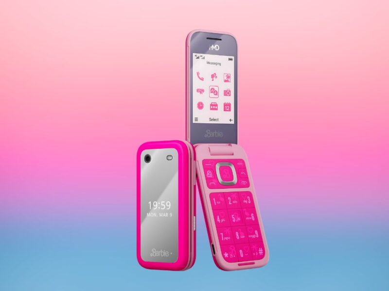 HMD-Barbie-Phone