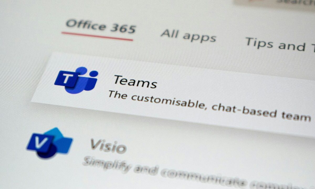 Microsoft-apps-leave-MacOS-hackers