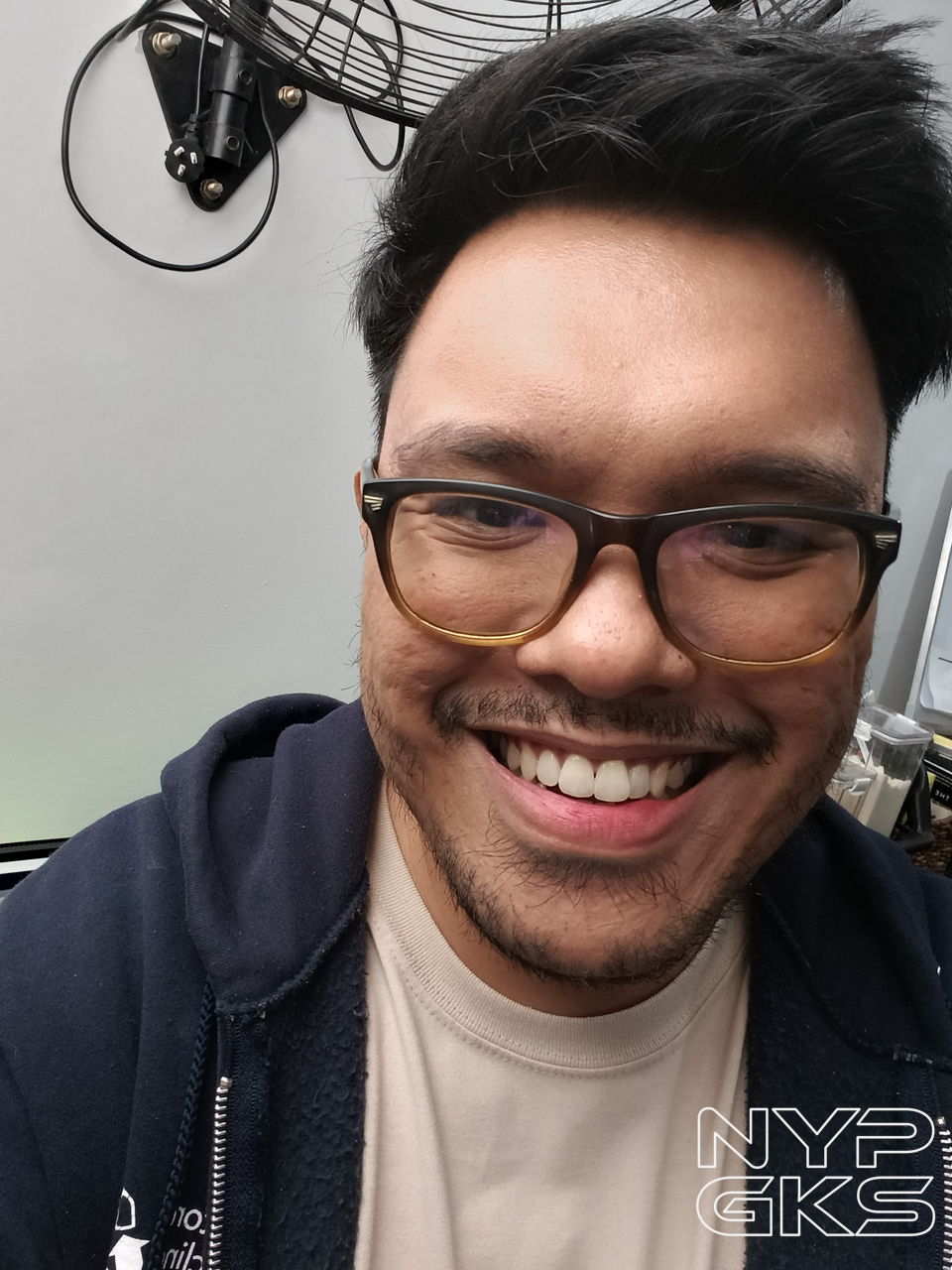 OPPO-Reno12-F-5G-Selfie-Camera-5725