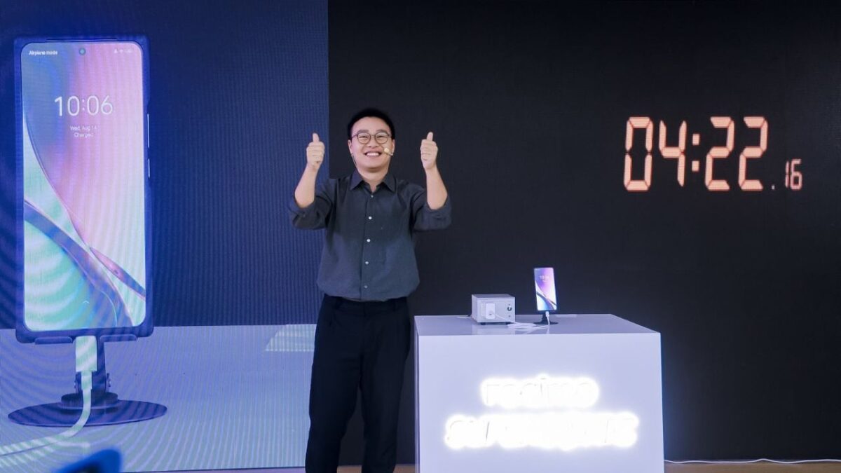 realme-320W-SuperSonic-charge