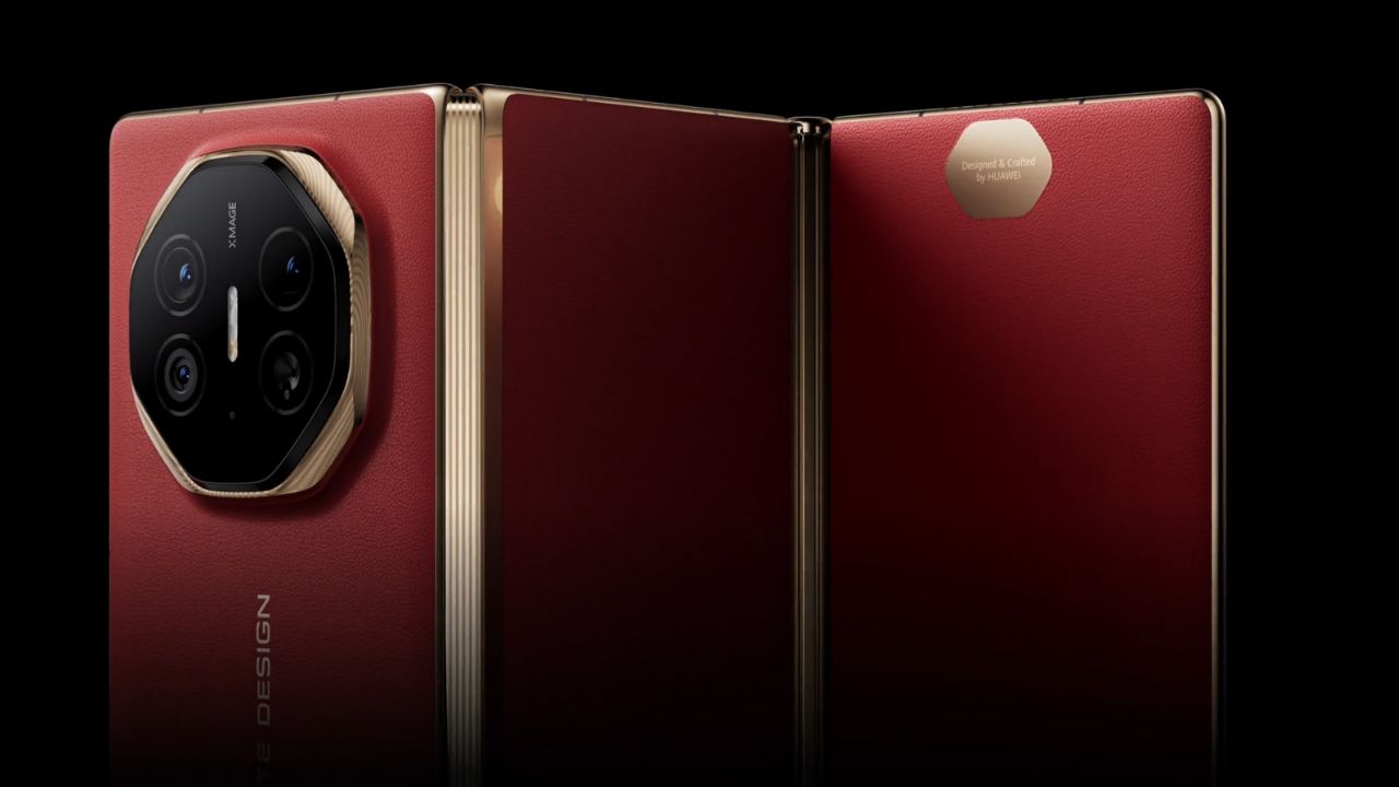 HUAWEI-Mate-XT-Ultimate-NoypiGeeks
