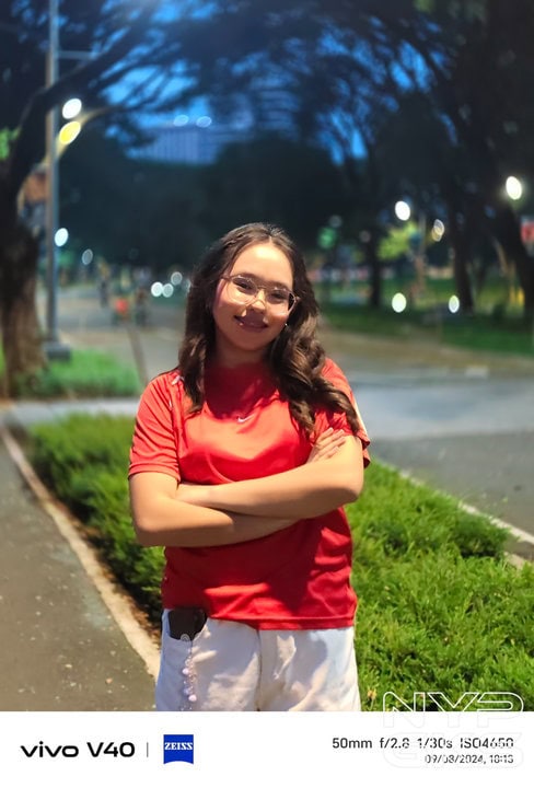 vivo-V40-ZEISS-optics-NoypiGeeks-09