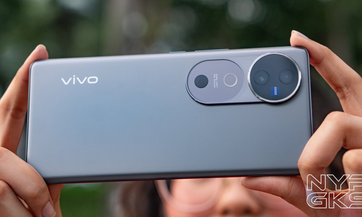 vivo-V40-ZEISS-optics-NoypiGeeks-16