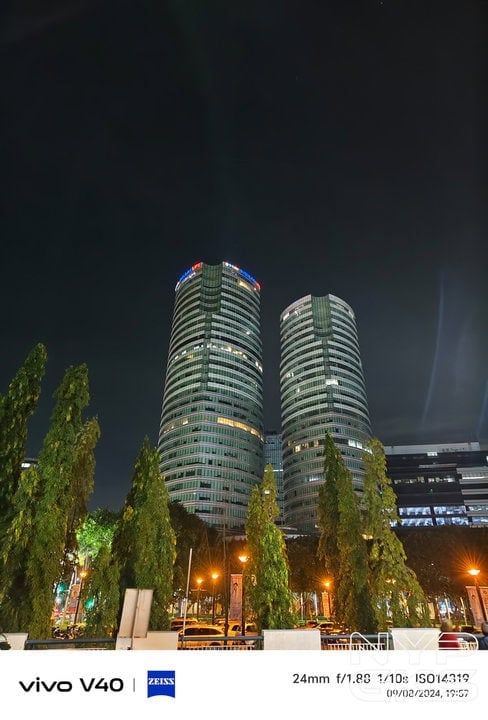 vivo-V40-ZEISS-optics-NoypiGeeks-19