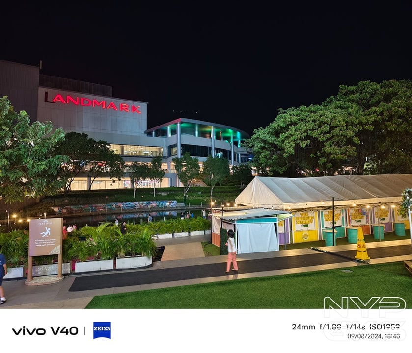 vivo-V40-ZEISS-optics-NoypiGeeks-25
