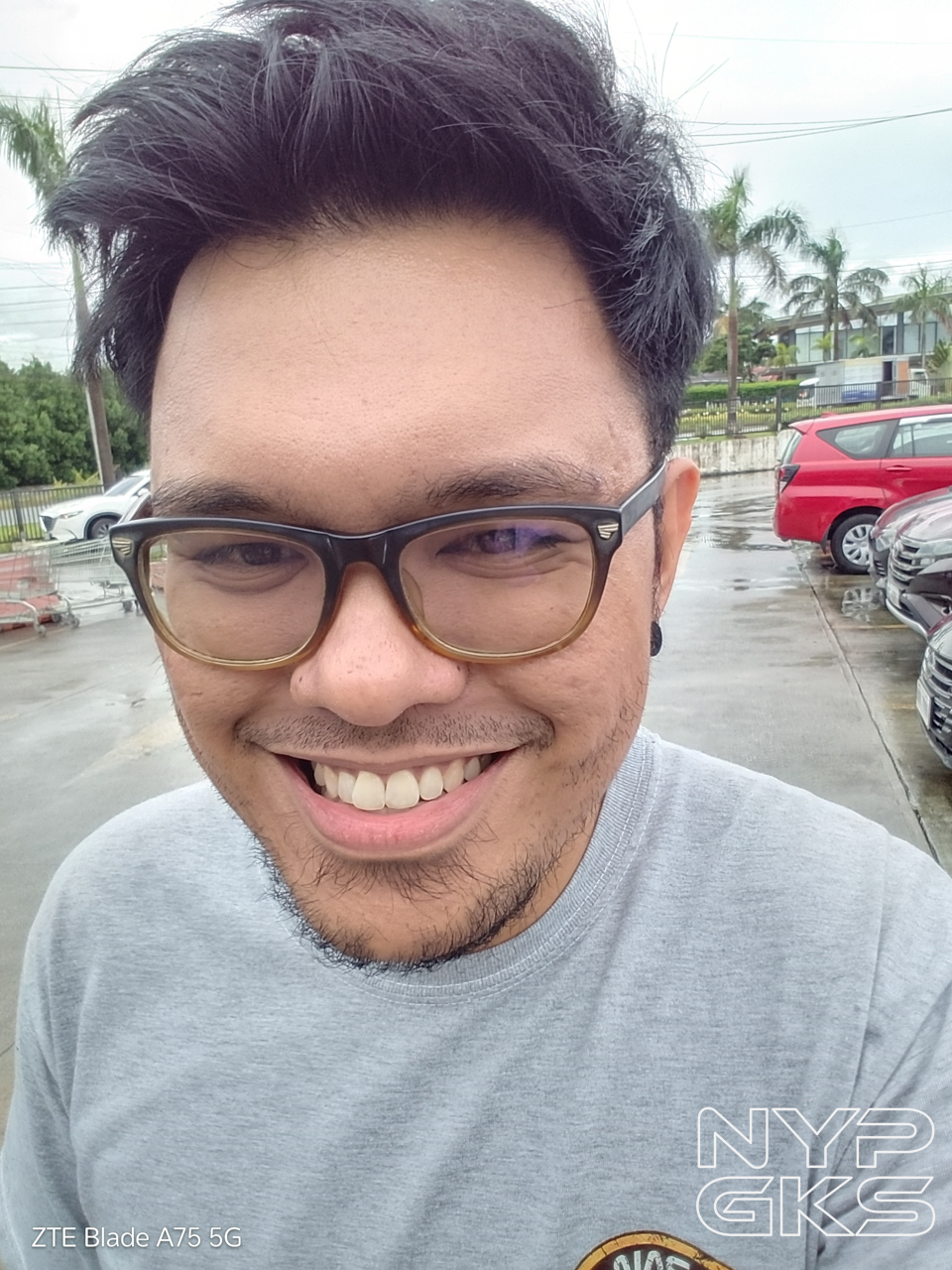 ZTE-Blade-A75-5G-Selfie-5922