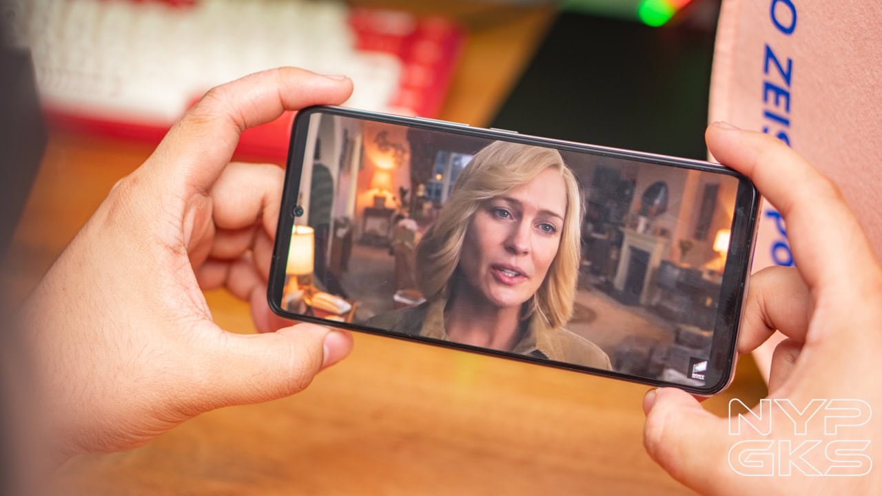 vivo-V40-Lite-Display