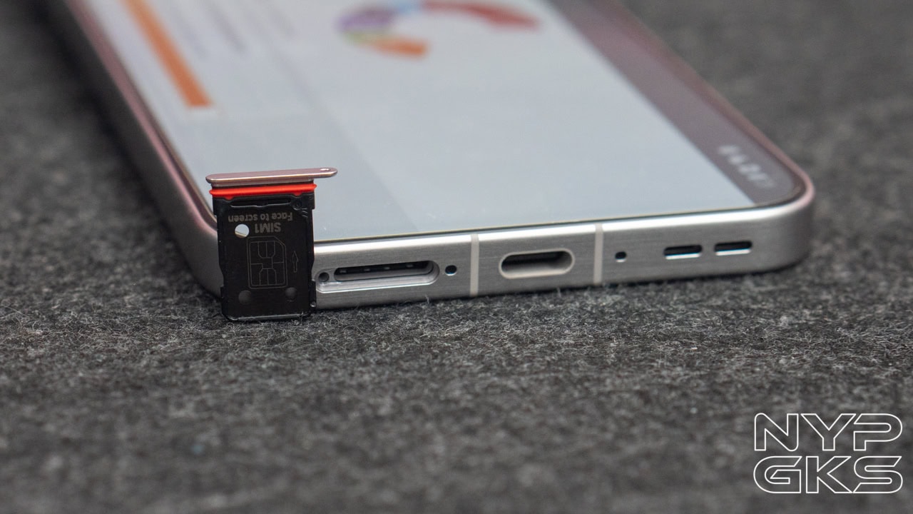 OPPO-Find-X8-SIM-tray