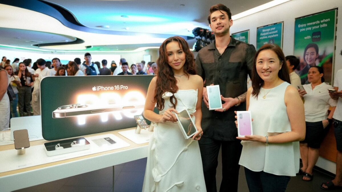 Smart-iPhone-16-unbox-the-future (2)