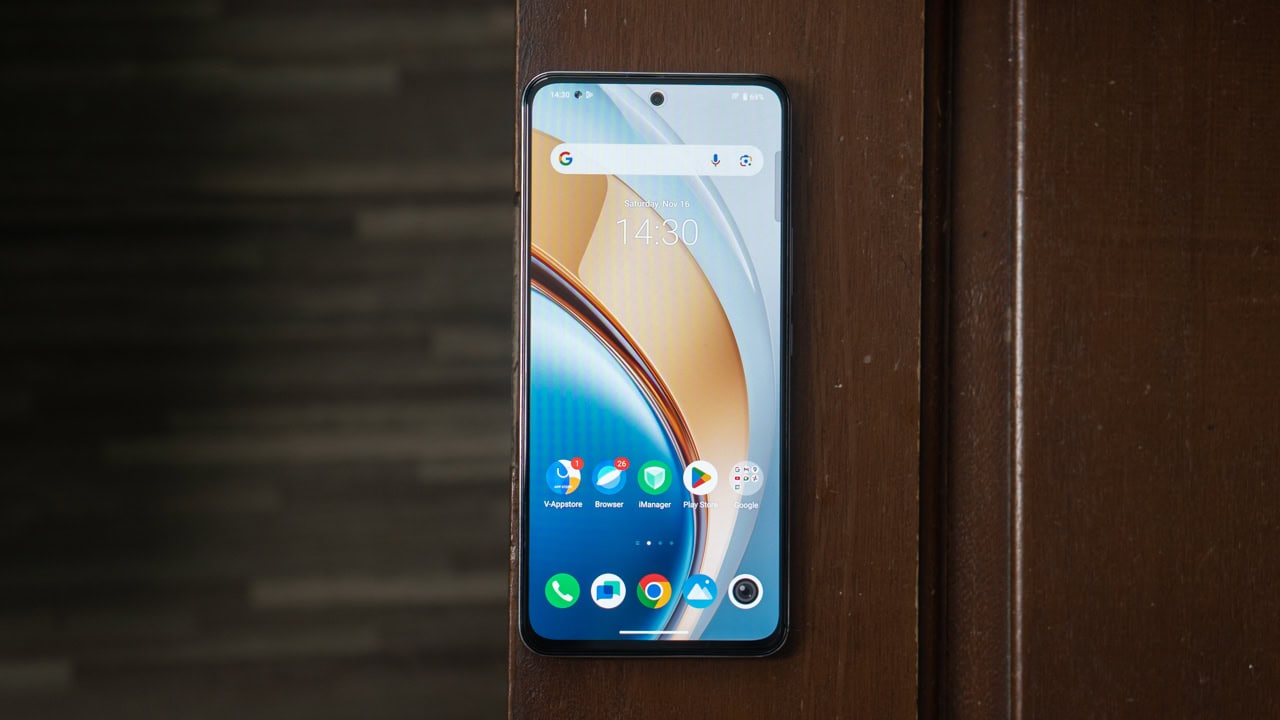 vivo-V40-Lite-Review-5942