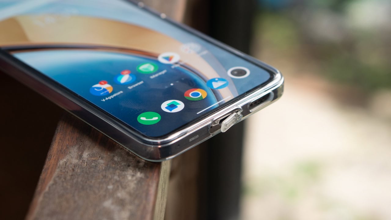 vivo-V40-Lite-Review-5952