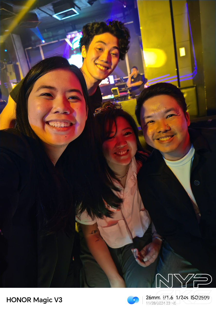 HONOR-Magic-V3-Night-Mode-5445