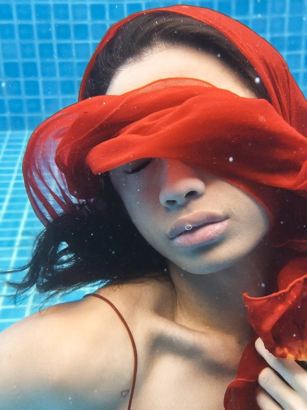 #ClearUnderwater-Shots-OPPO-Reno13-Series-5G (1)