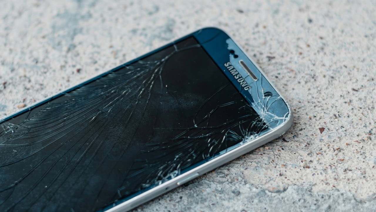View of Samsung Care+ now comes with unlimited free screen replacement | NoypiGeeks