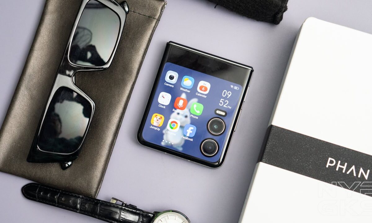 TECNO-Phantom-V-Flip2-Review