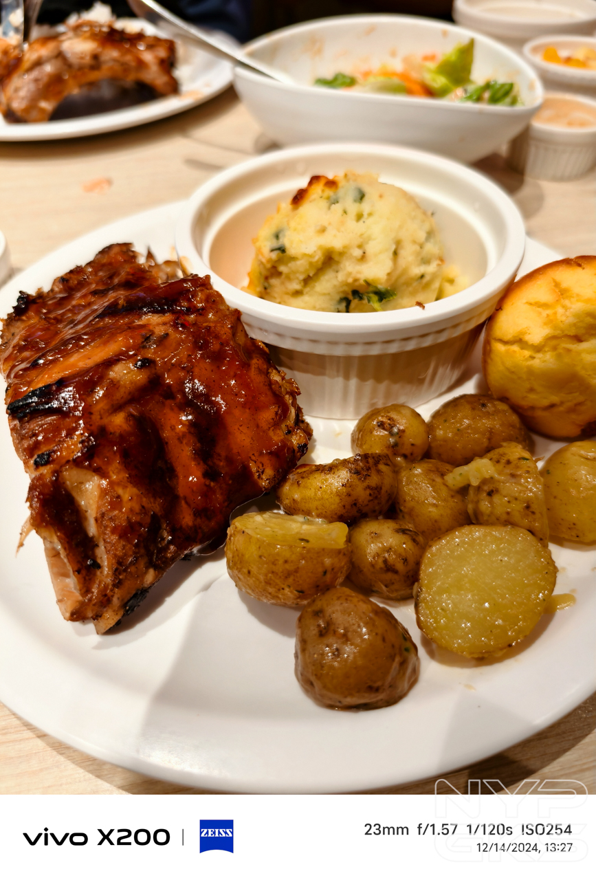 vivo-X200-Night-Mode-5793