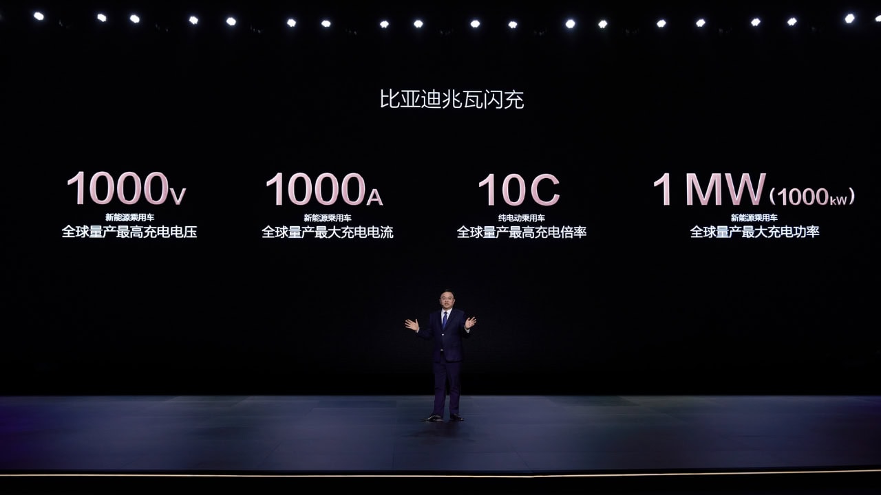 BYD-charger-400km-range-5-minutes-2