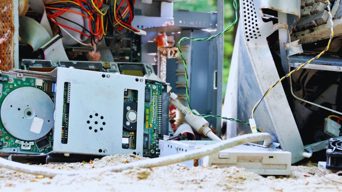 Dispose-old-tech-secure-data