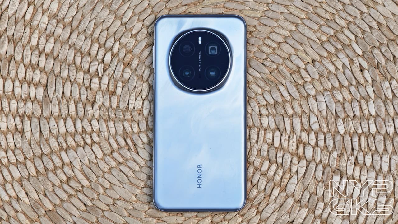 HONOR-Magic7-Pro-NoypiGeeks-5911