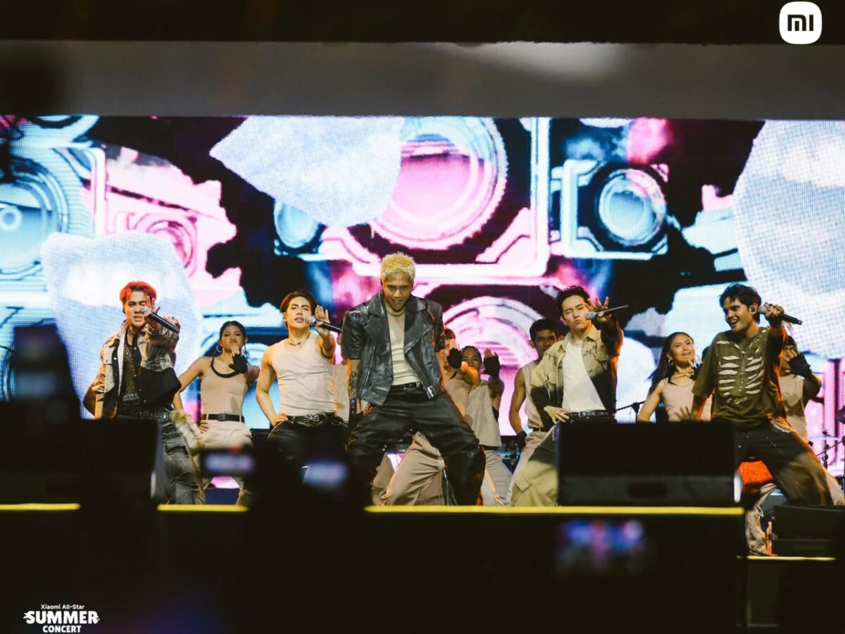 Xiaomi-All-Star-Summer-Concert-Enchanted-Kingdom