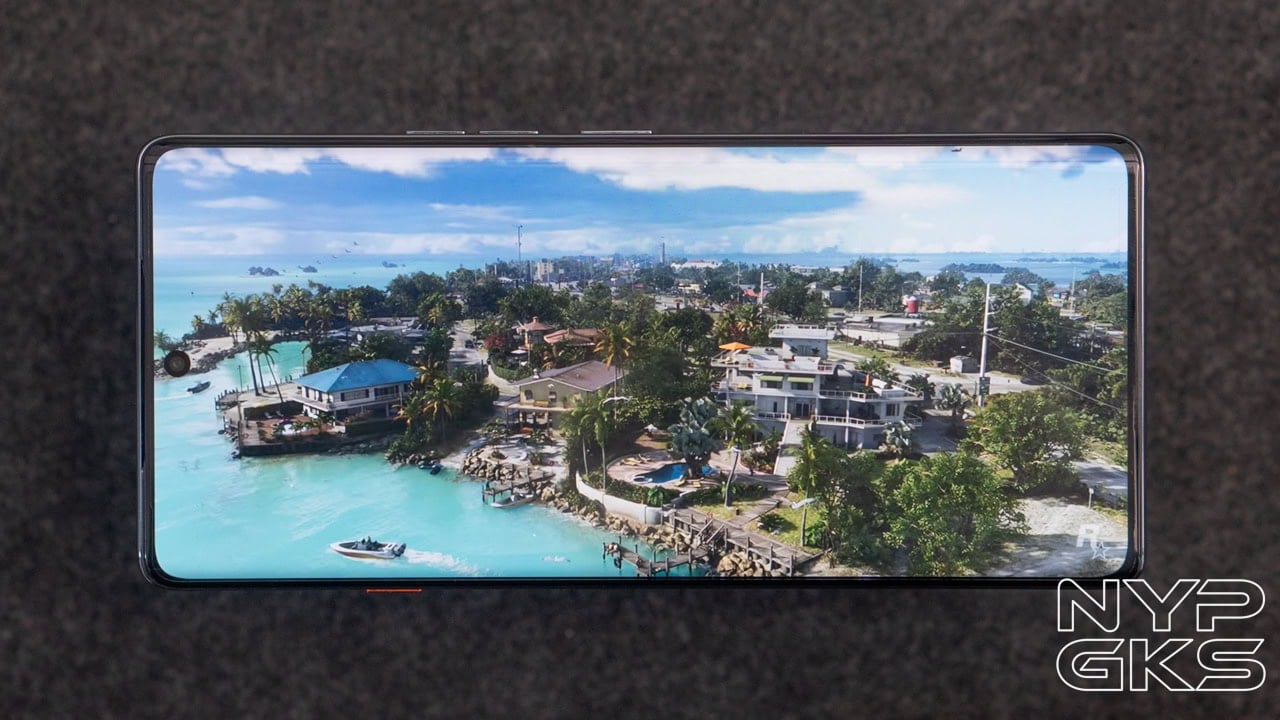 TECNO-CAMON-40-Pro-Display-Review