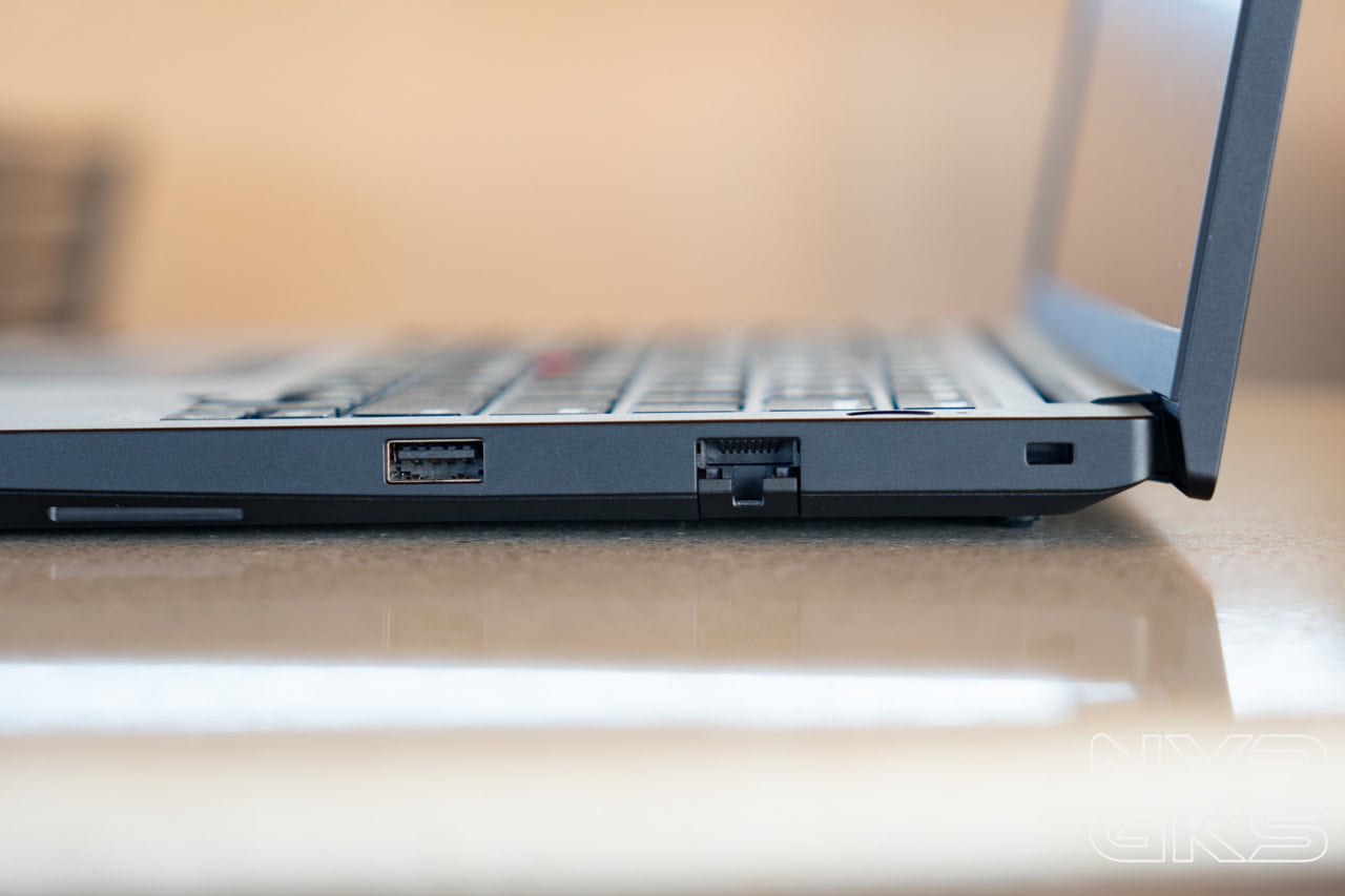 Lenovo-ThinkPad-E14-Gen-6-Review-5395