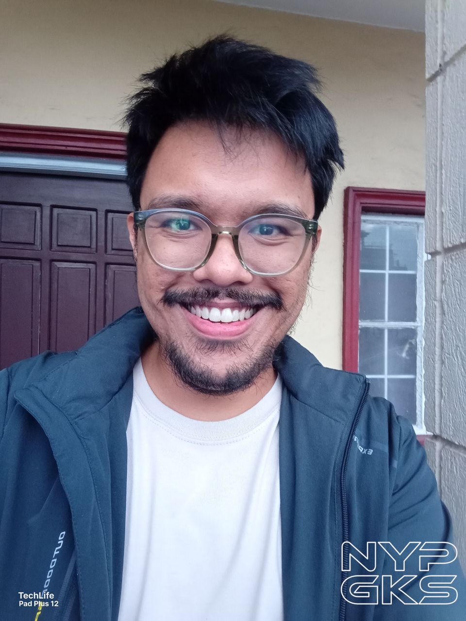 TechLife-Pad-Plus-12-Selfie-5382