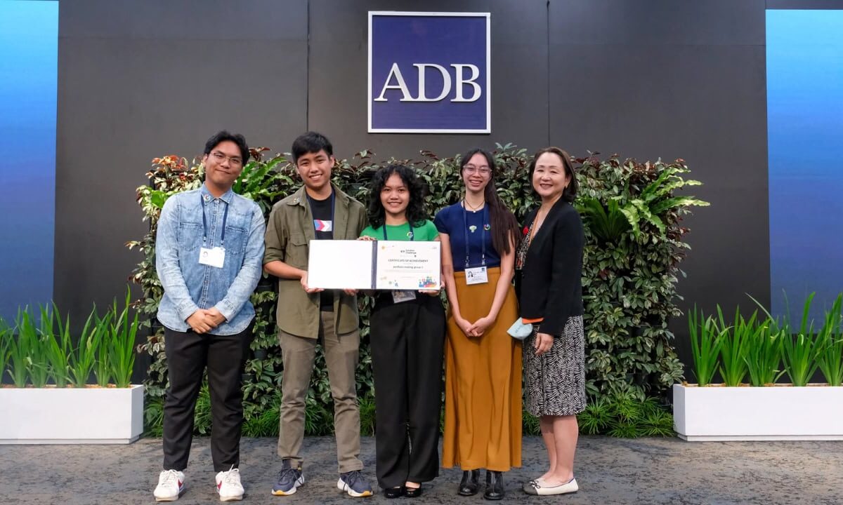 Filipino-Students-Google-ADB-AI-Waste-Tracking