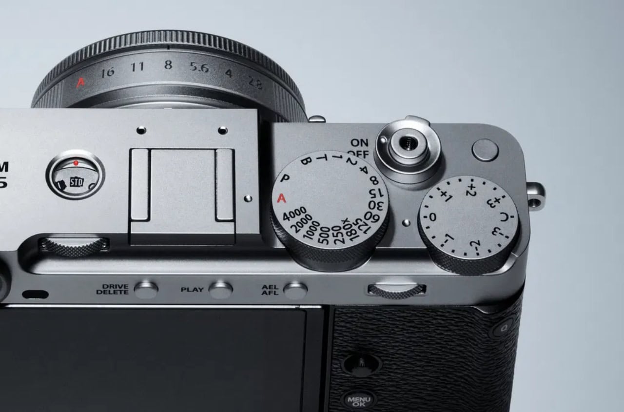 Fujifilm-X-E5-5425