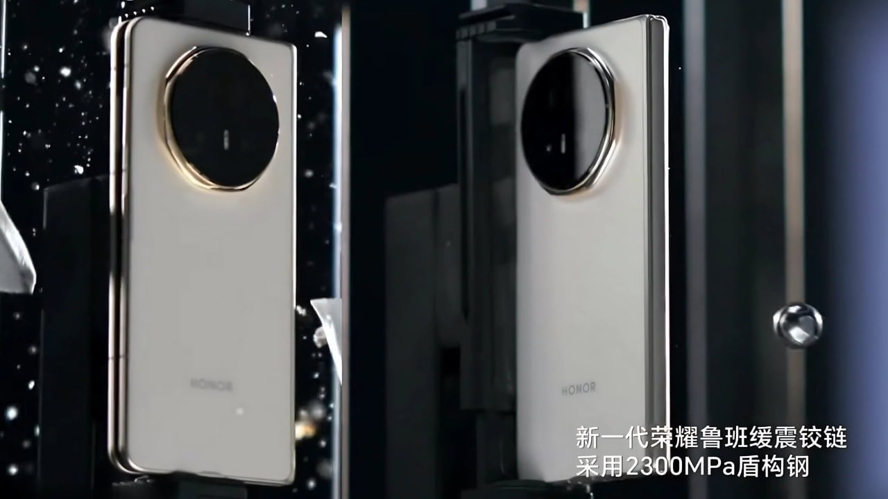 HONOR puts Magic V5 through extreme durability tests