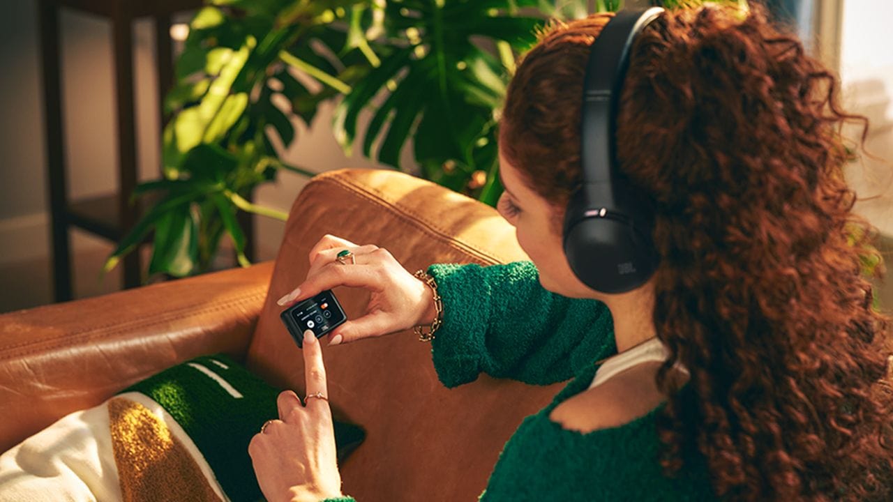 JBL-Tour-One-M3-Smart-TX-Features-Price-Philippines