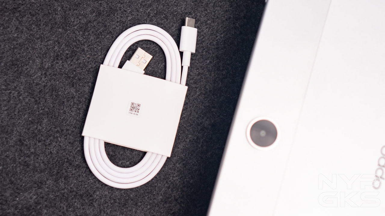 OPPO-Pad-SE-Charging