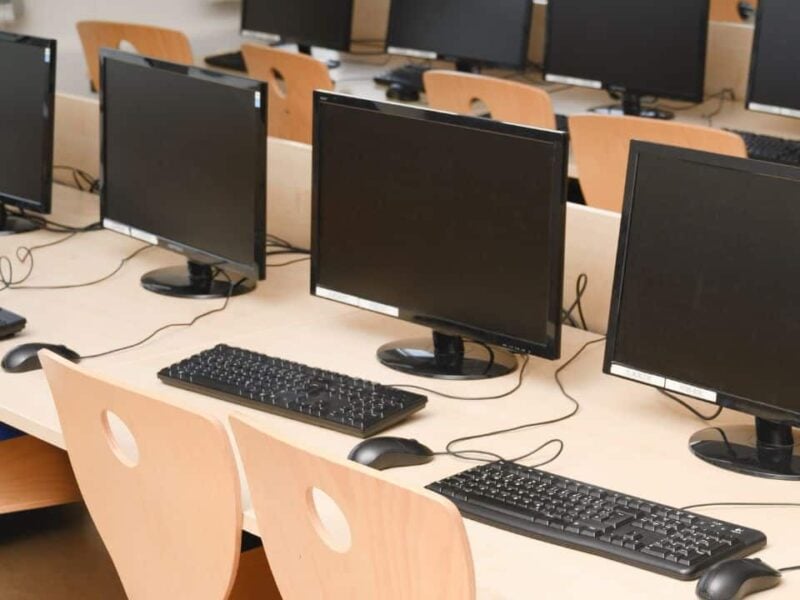 PH-PC-Market-2025-002