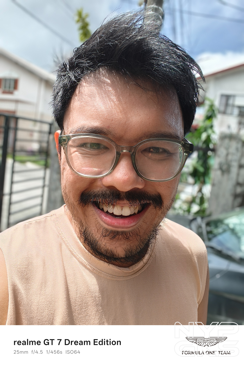 realme-GT-7-Selfie-Camera-5382