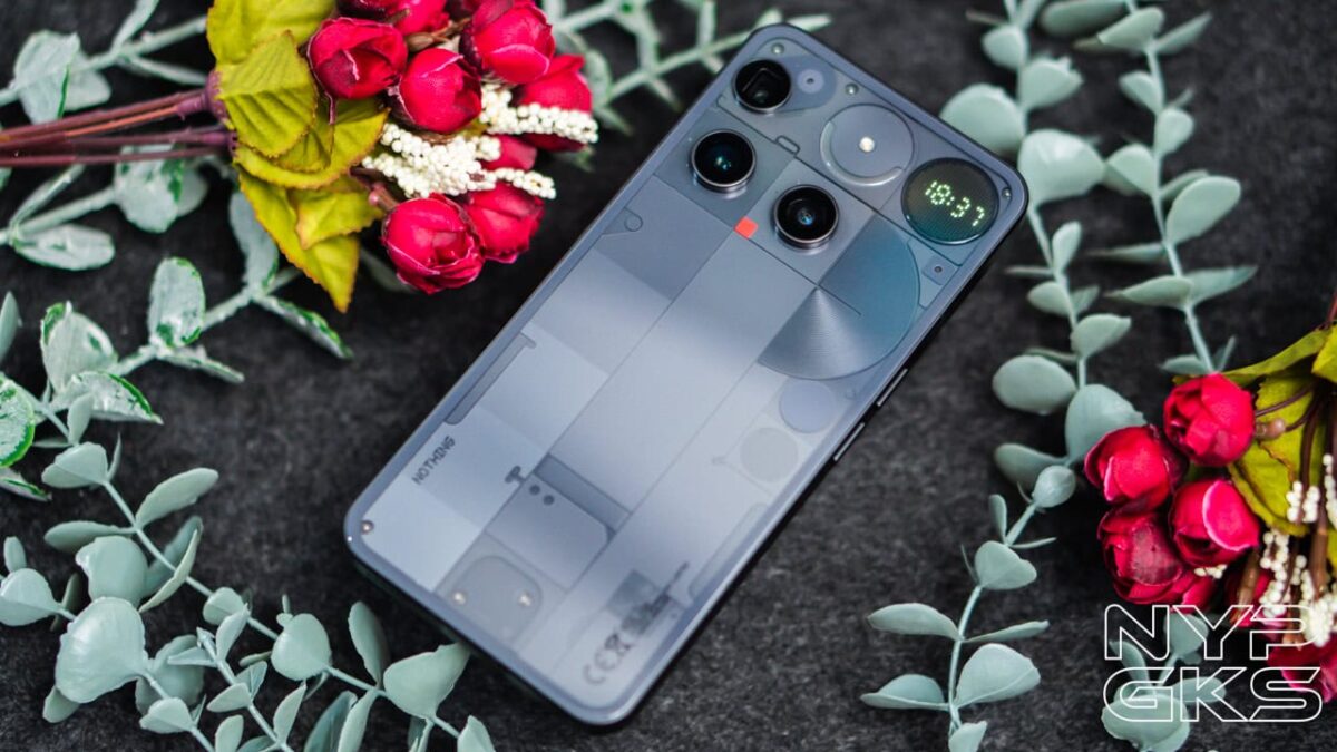 Nothing-Phone-3-Review-NoypiGeeks