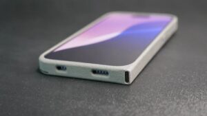 iPhone-case-upgrades-older-models-USB-C