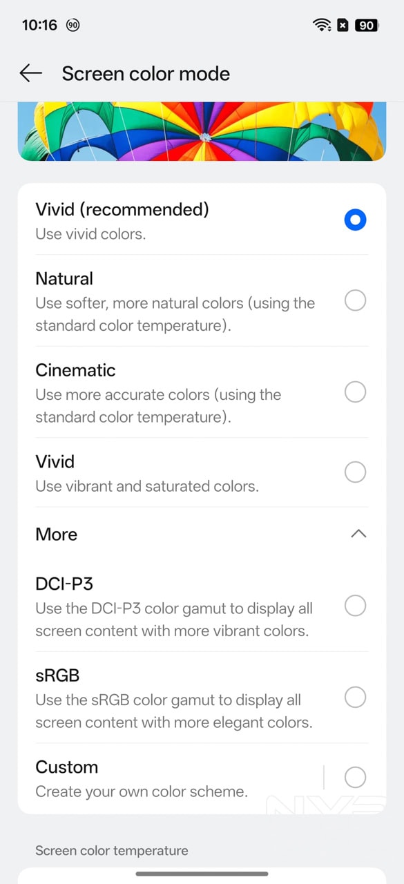 realme-15-Pro-Display-Color