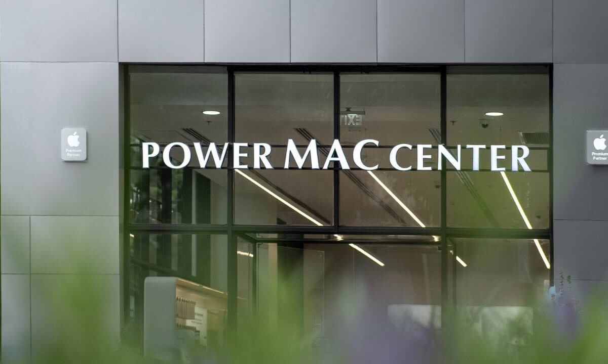 Free-iPhone-16e-pre-order-freebie-iPhone