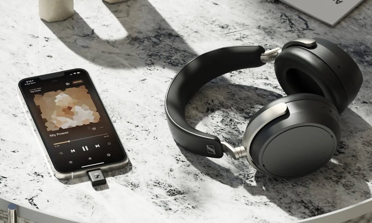 Sennheiser-HDB-630-Headphones